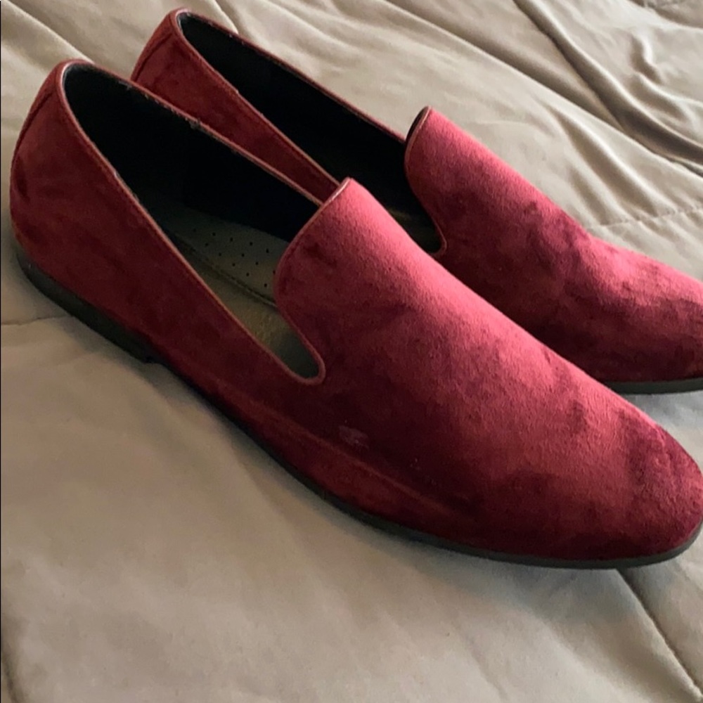 Men’s dress shoes